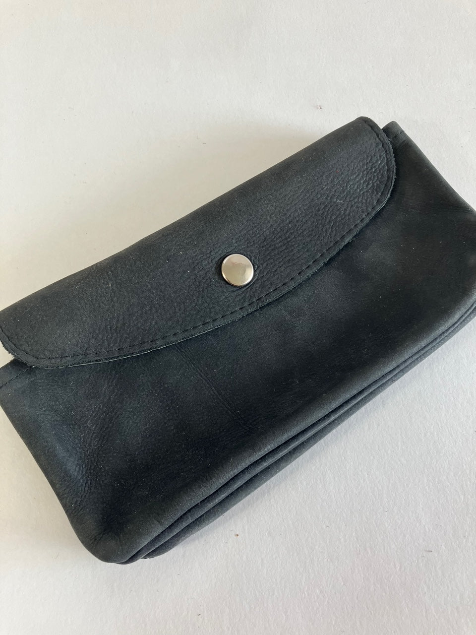 SAMPLE mat black Minimalist leather wallet