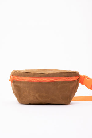Fanny pack, waist bag PIO model handmade by Veinage, in Montreal, Canada
