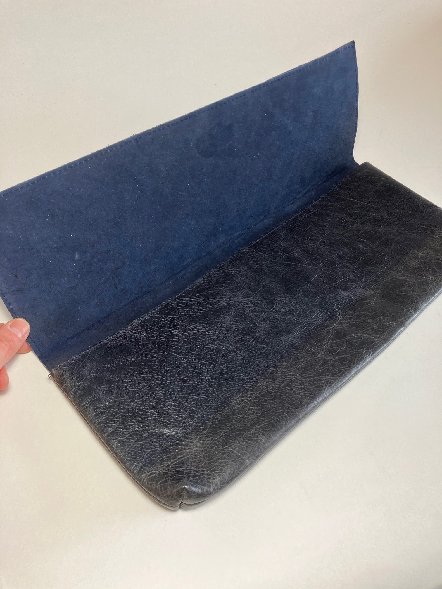 ONE OF A KIND - SAMPLE Leather clutch bag, baguette bag in midnight blue