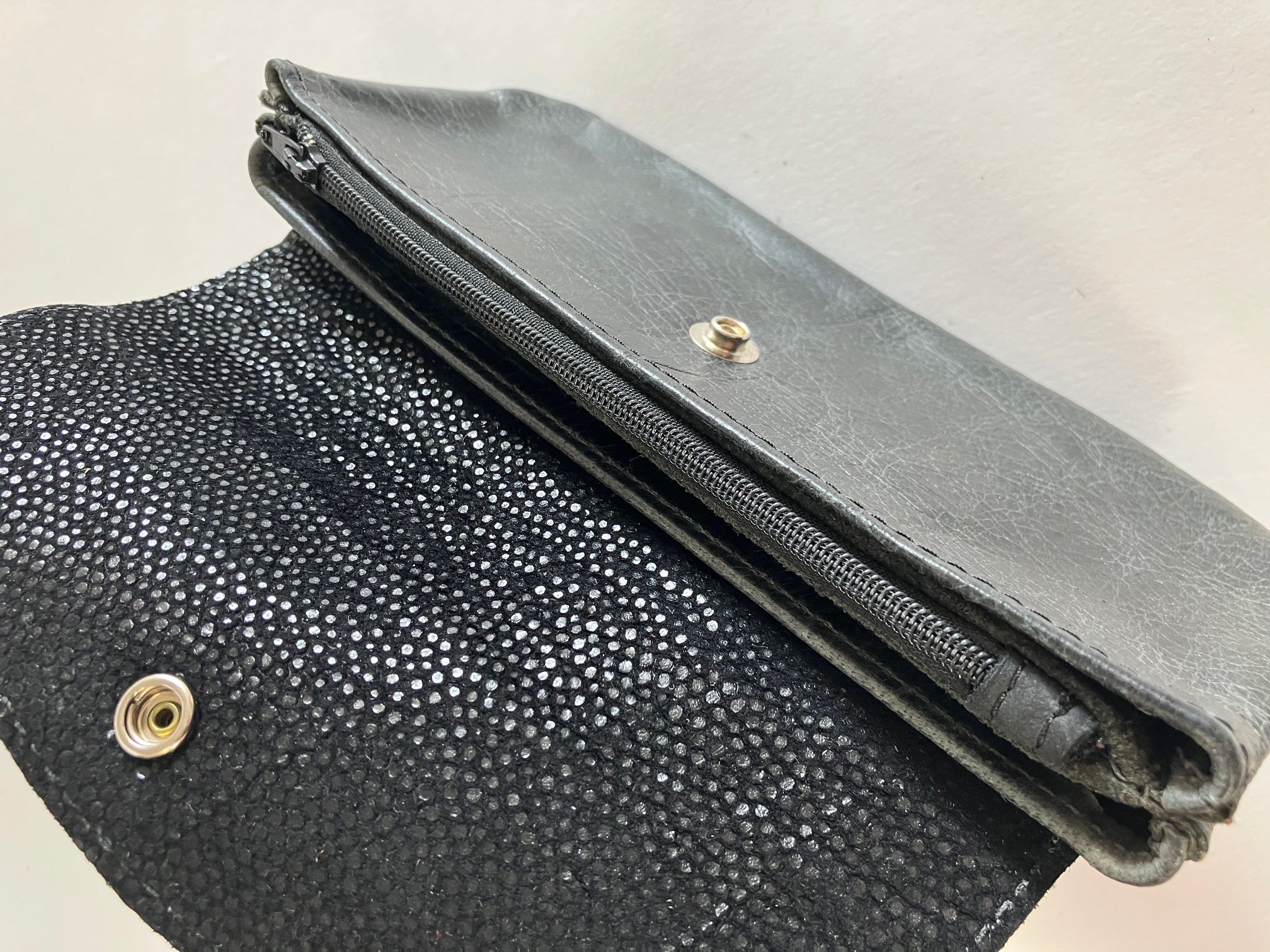 SAMPLE oiled black leather wallet