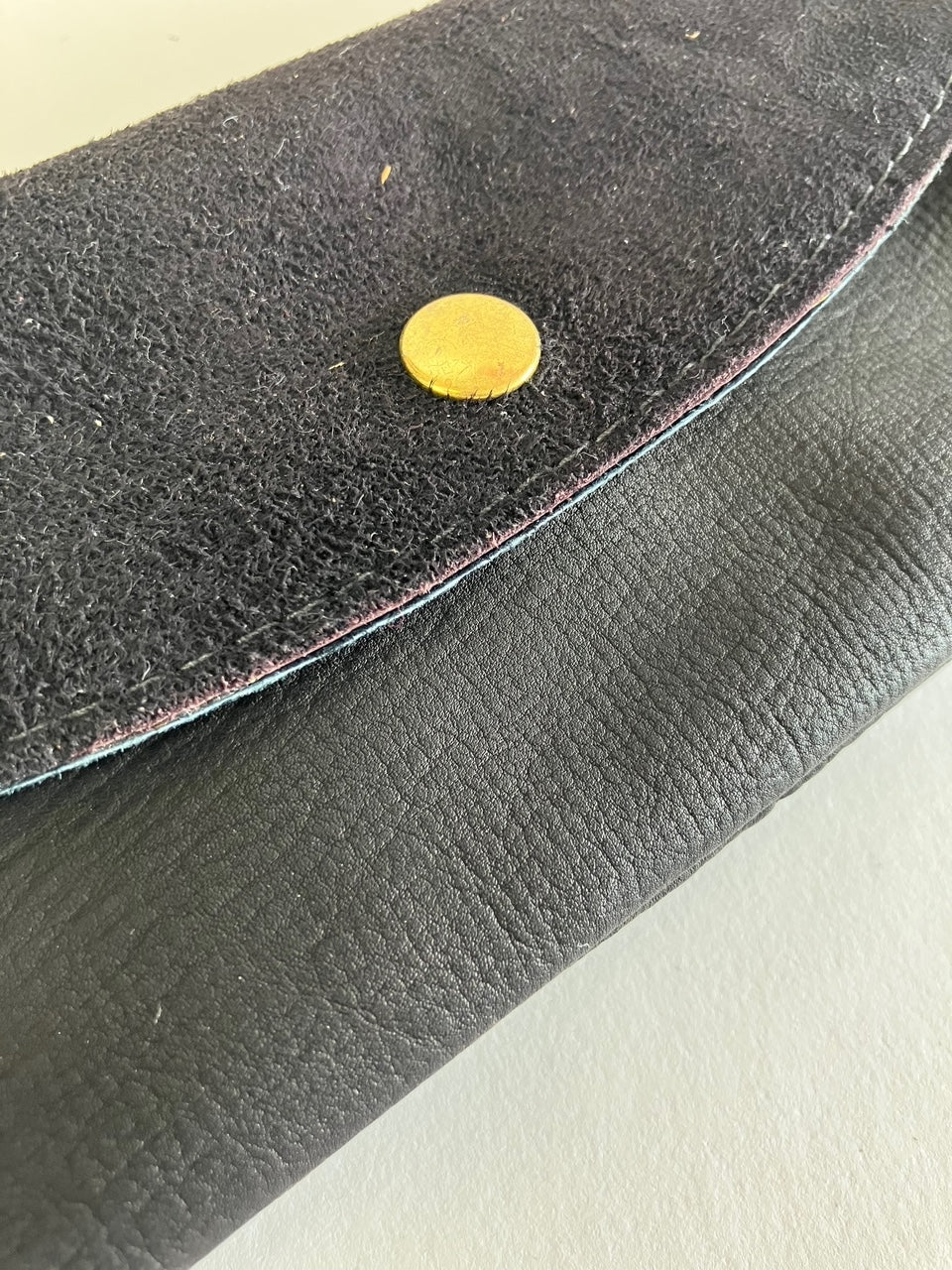 SAMPLE black nubuck Minimalist leather wallet