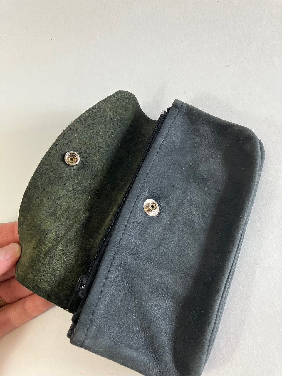 SAMPLE mat black Minimalist leather wallet