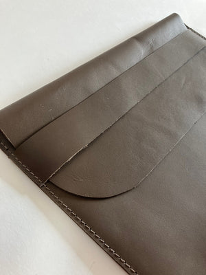 SAMPLE Leather laptop sleeve, laptop cover, ipad case