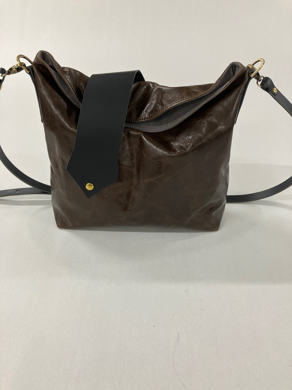 SAMPLE Leather crossbody tote bag, cognac brown leather purse handmade in Montreal