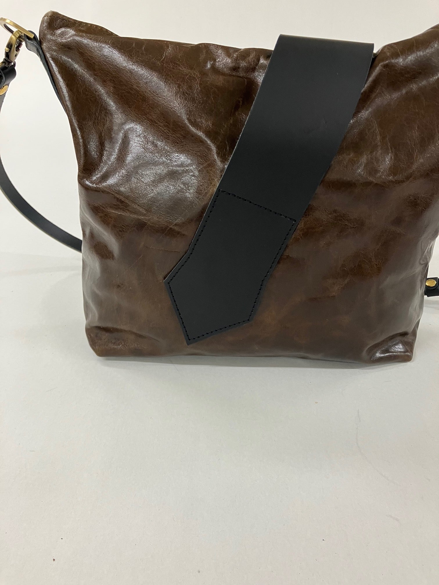 SAMPLE Leather crossbody tote bag, cognac brown leather purse handmade in Montreal
