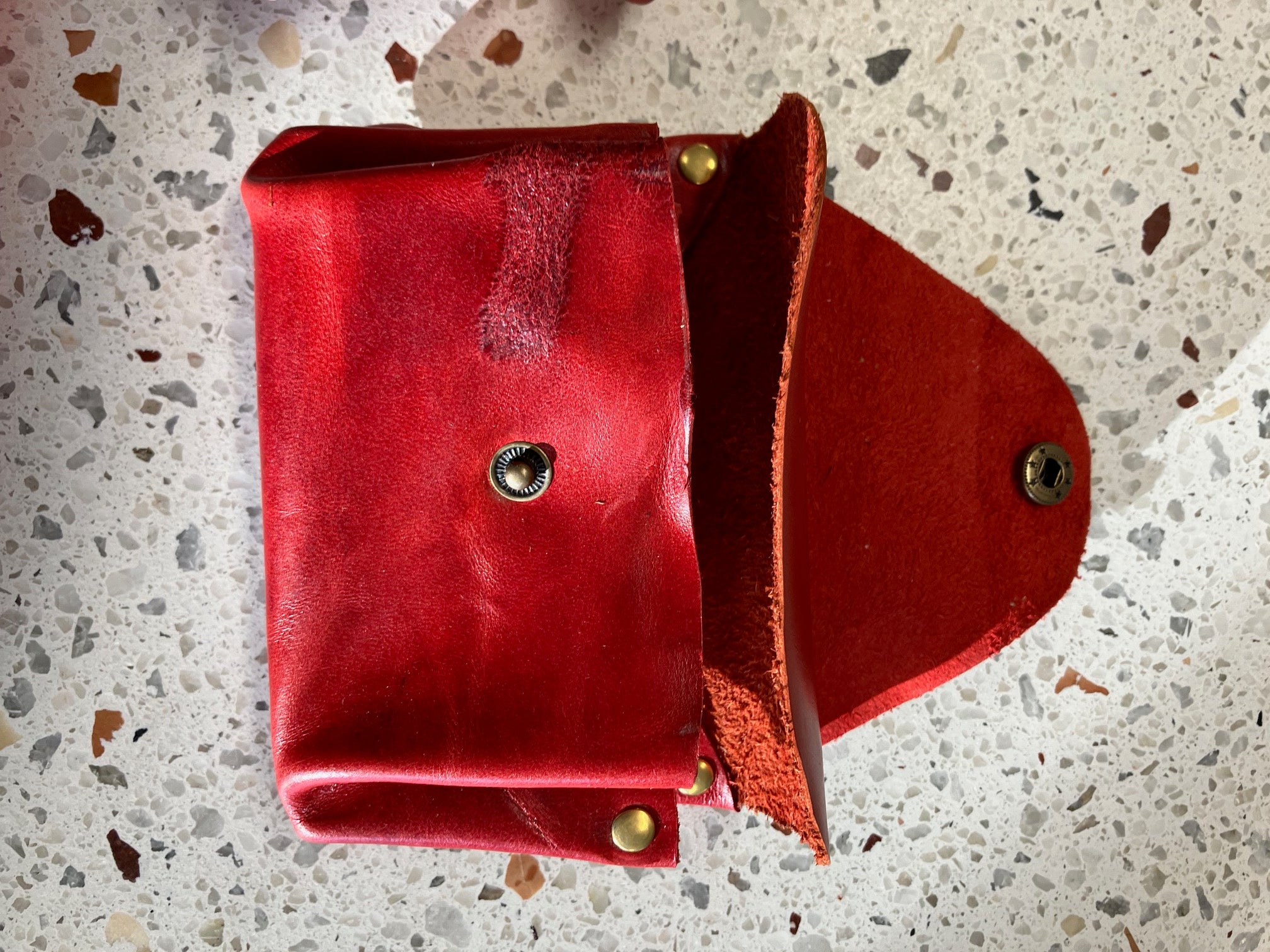 Sample. one of a kind. Leather minimalist cardholders with coin gussets pouch. Handmade in Montreal