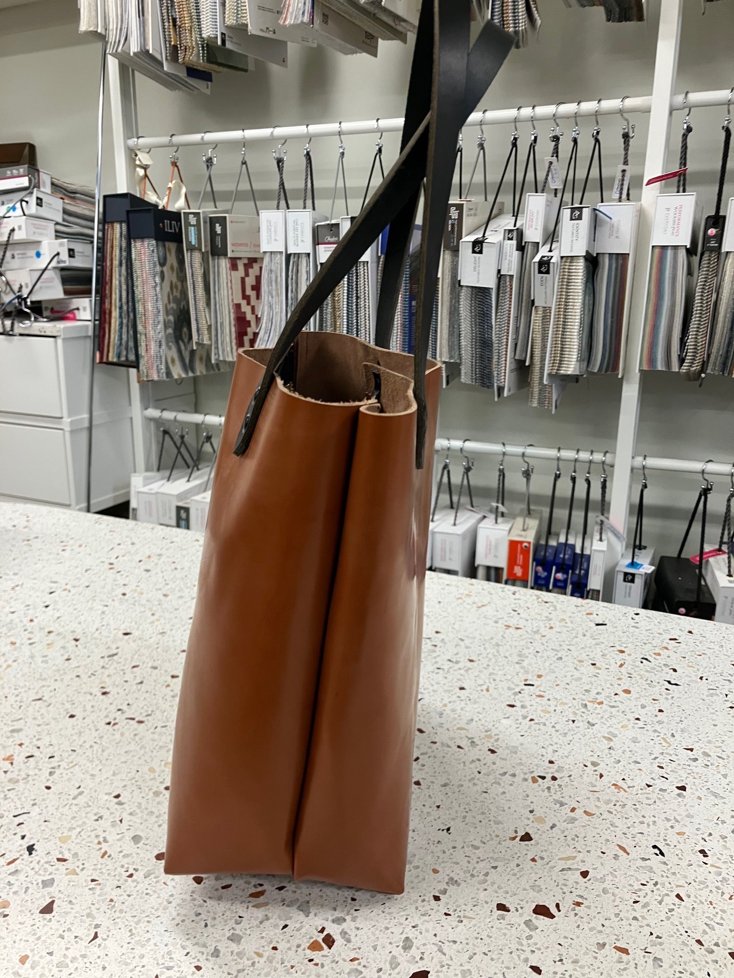 Sample brown Leather minimalist tote bag FLORENCE model