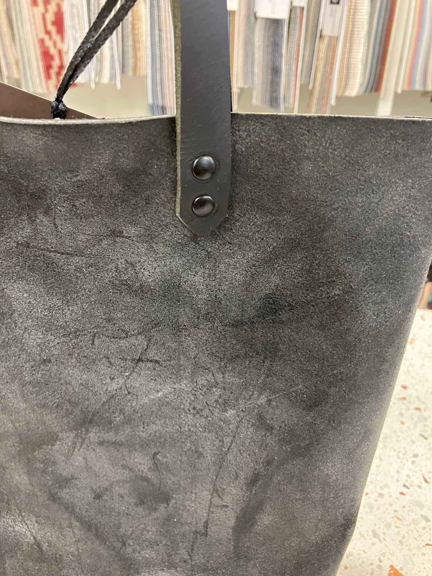 Sample grey-black Leather minimalist tote bag FLORENCE model