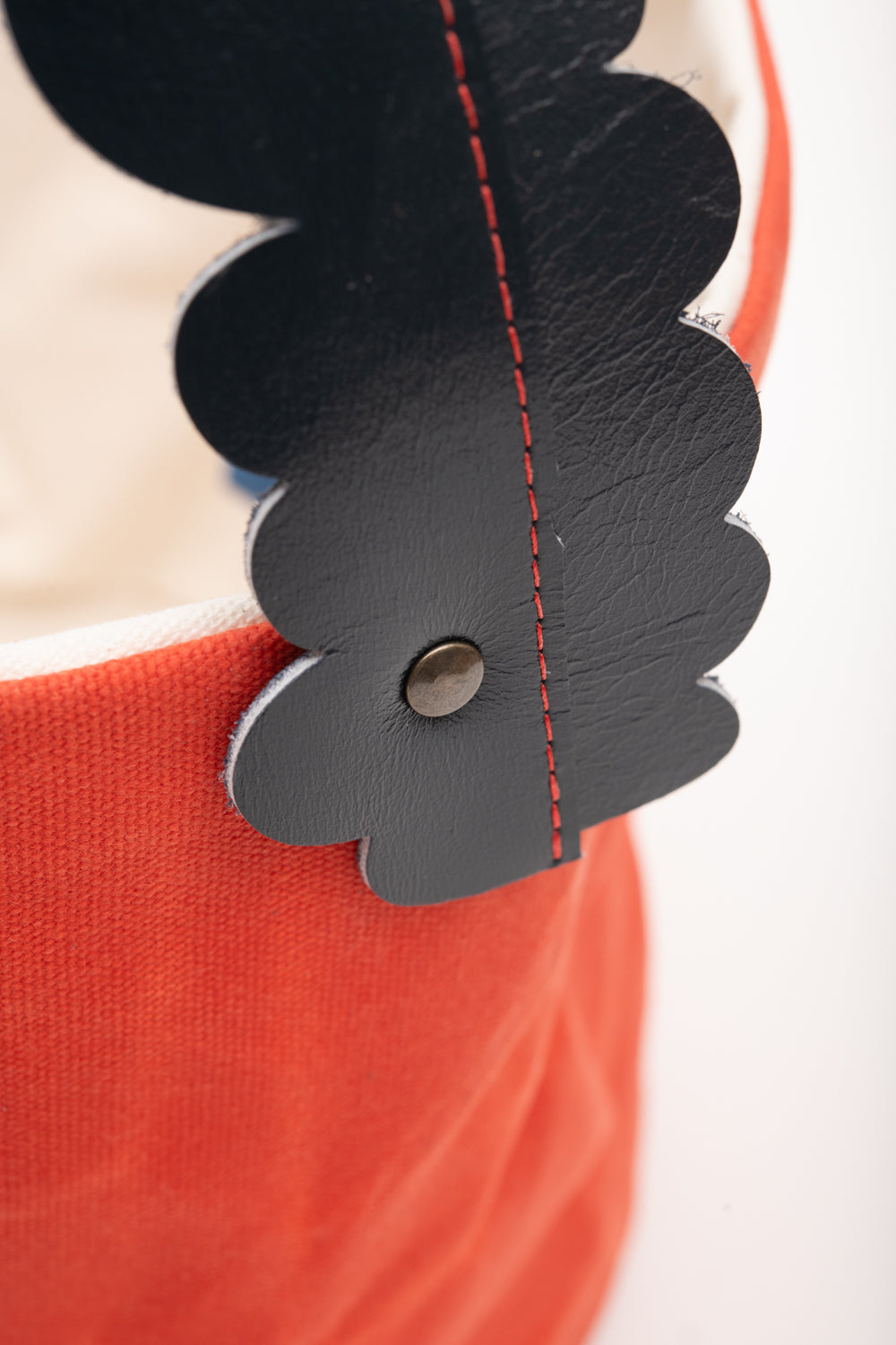 Panier de maison, porte-pot de fleurs, panier de rangement en toile cirée modèle CHARLOTTE