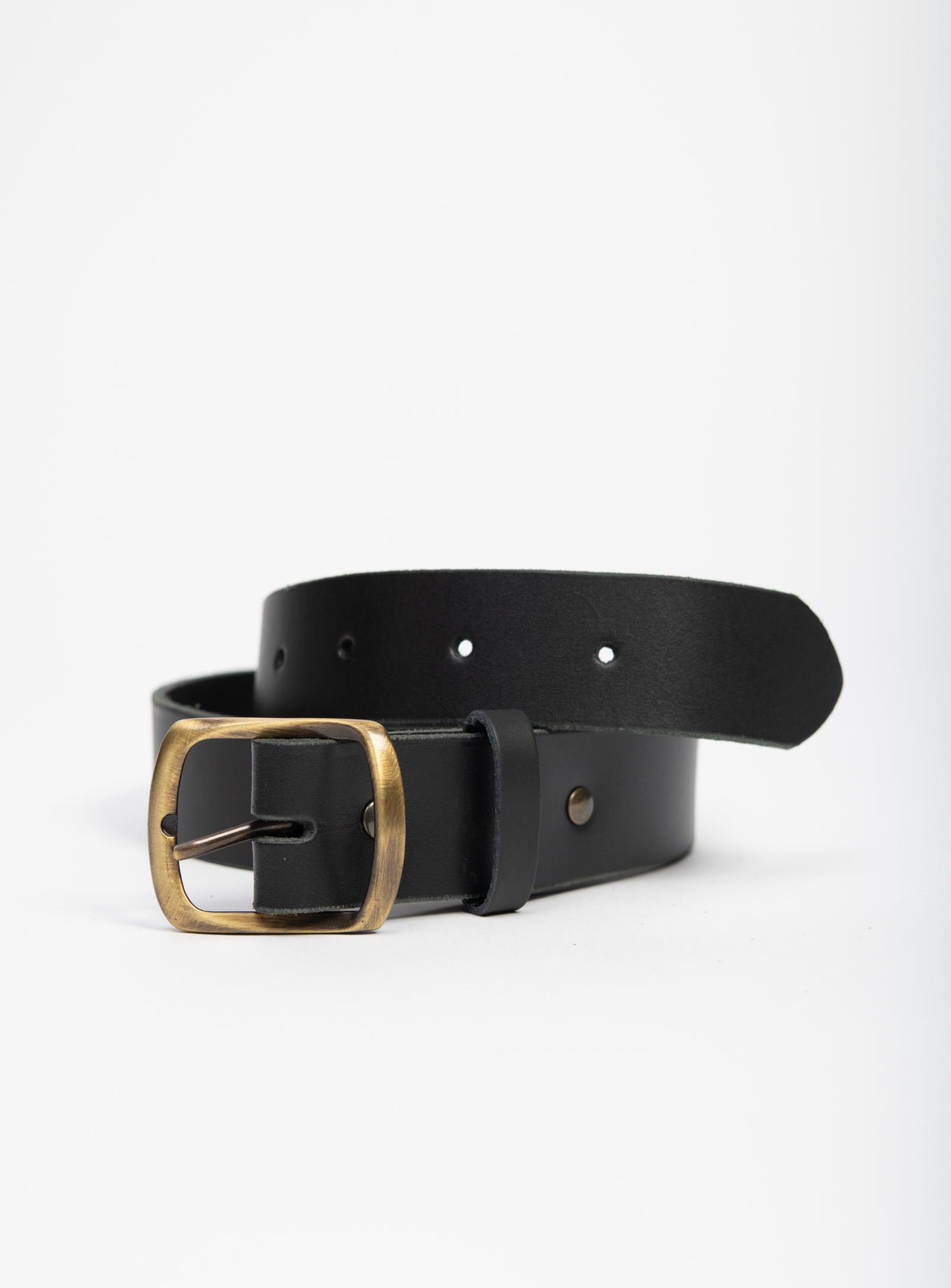 Leather belt with solid brass buckle by VEINAGE – Veinage