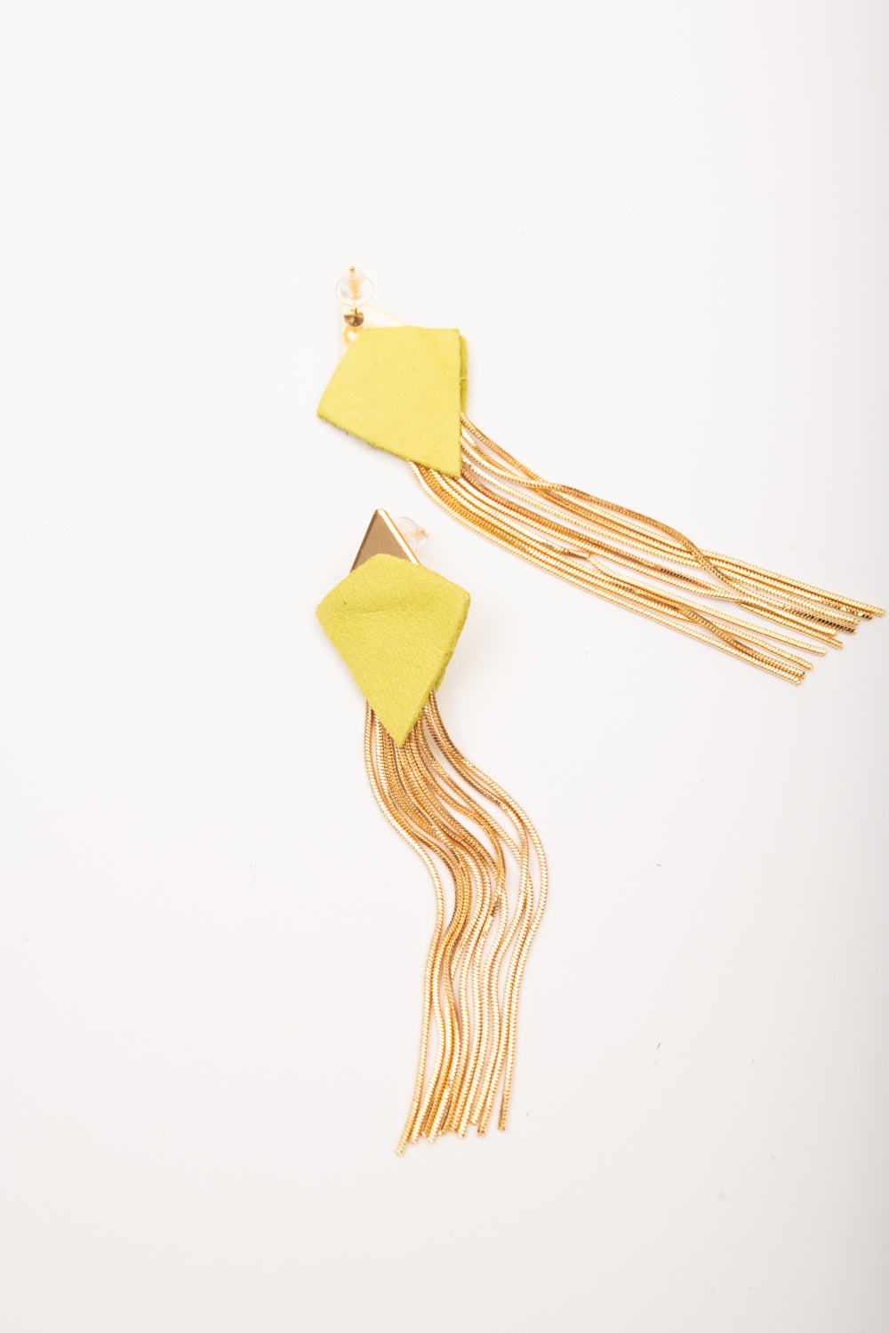 Grace and refinement leather and brass chain earrings MADELEINE model