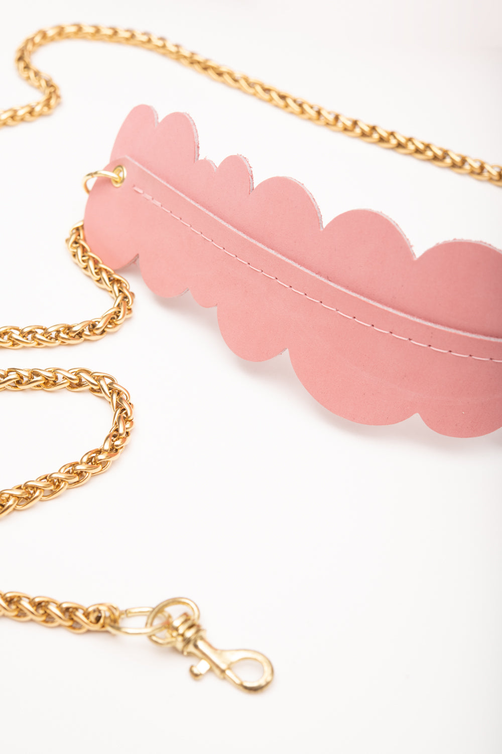 Veinage Leather Shoulder Bag with Charm MERINGUE model