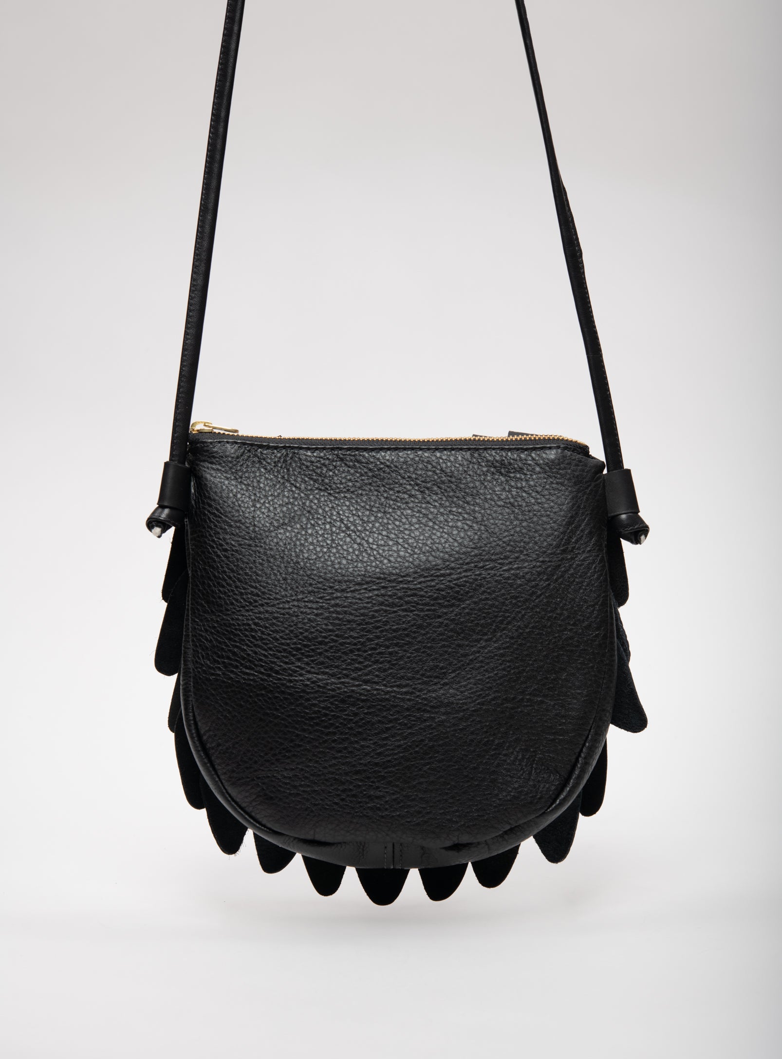 Veinage Wide multi-fringed leather pouch with shoulder strap PALOMA model, handmade in Montreal Canada