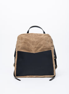 Veinage Gilford black leather and army green waxed canvas backpack, handmade in Montreal Canada