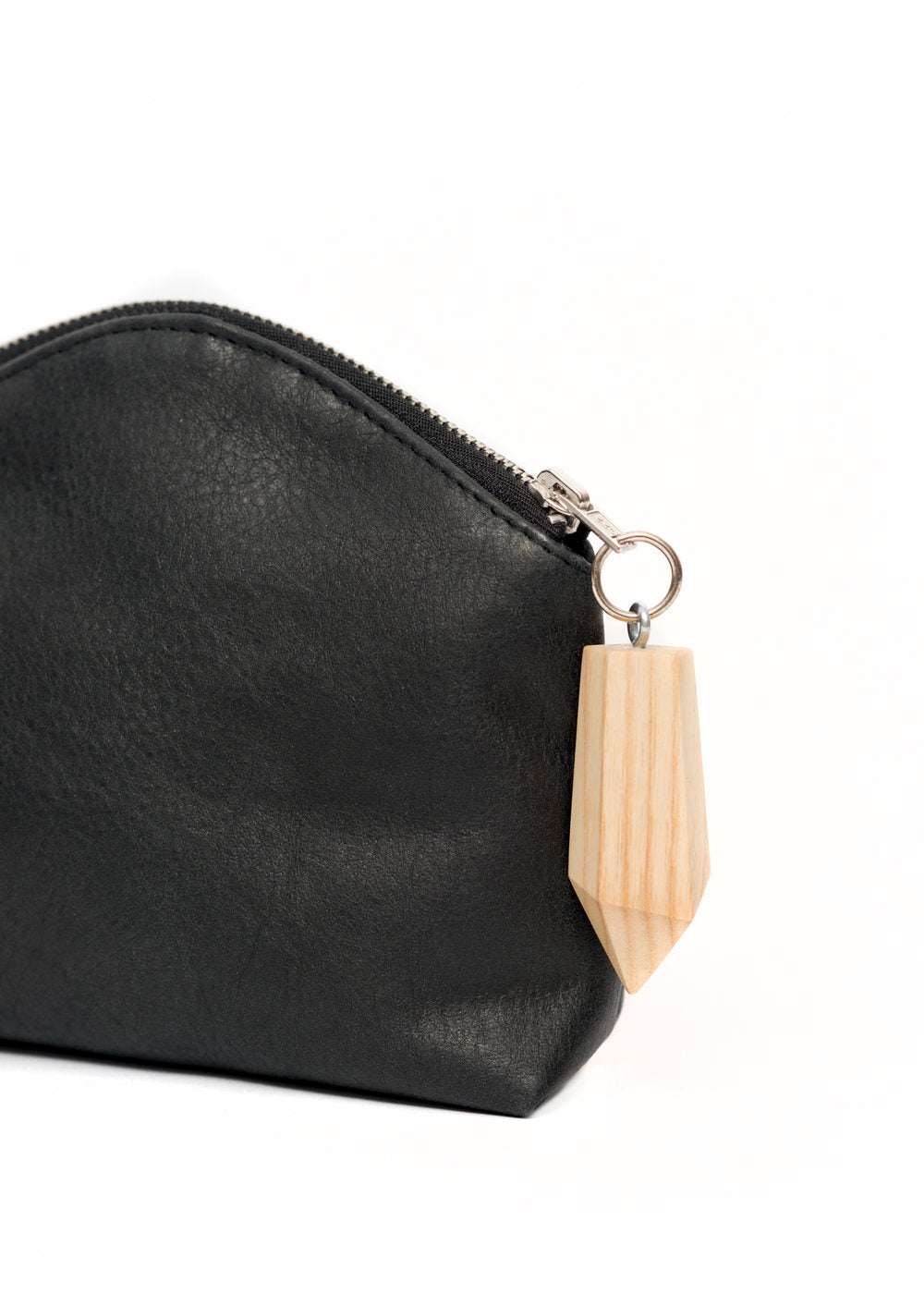 Leather case with wood tassel FRAXINUS 6 made to order