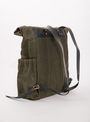 Veinage De Lorimier black leather and army green waxed canvas roll top backpack, handmade in Montreal Canada